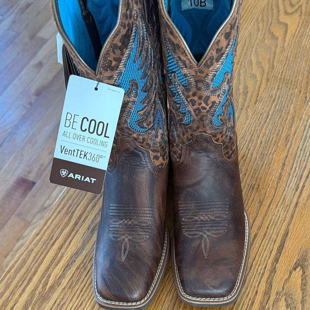 Ariat Brown and Teal Western Boots NEW - Picture 11 of 12